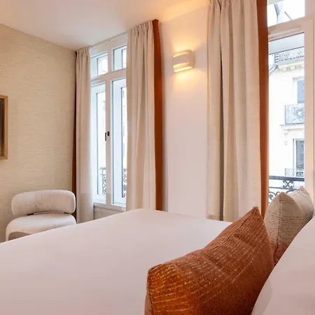 Madame Drouot & - Opera