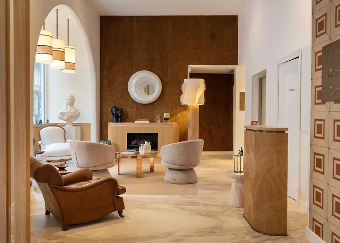 Madame Drouot & - Opera Hotel Paris