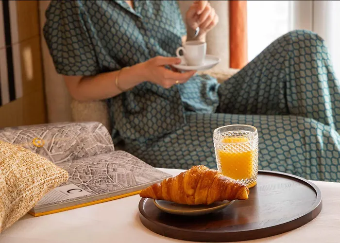 Madame Drouot & - Opera Hotel Paris