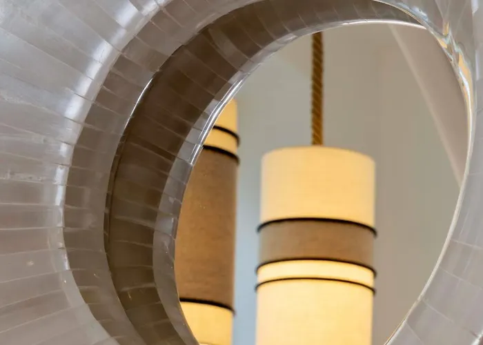 Madame Drouot & - Opera Hotel