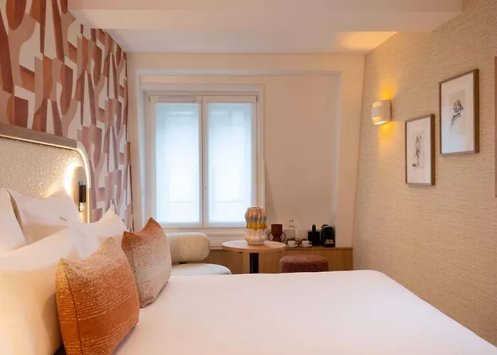 Madame Drouot & - Opera Hotel Paris