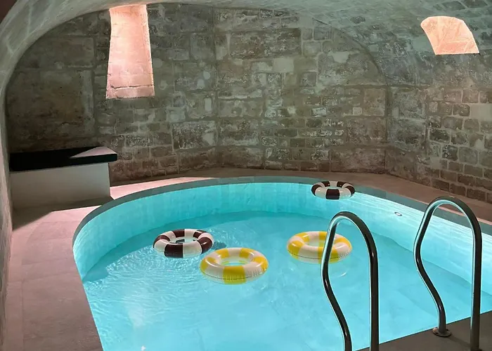 Madame Drouot & - Opera Hotel 4*