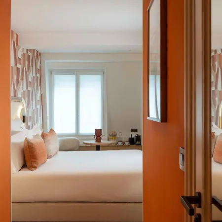 Madame Drouot & - Opera باريس