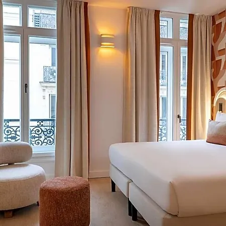 Madame Drouot & - Opera Hotel