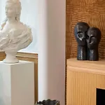 Madame Drouot & - Opera 4*