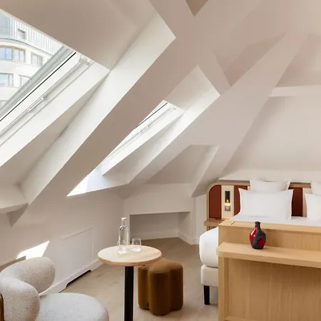 Madame Drouot & - Opera Párizs